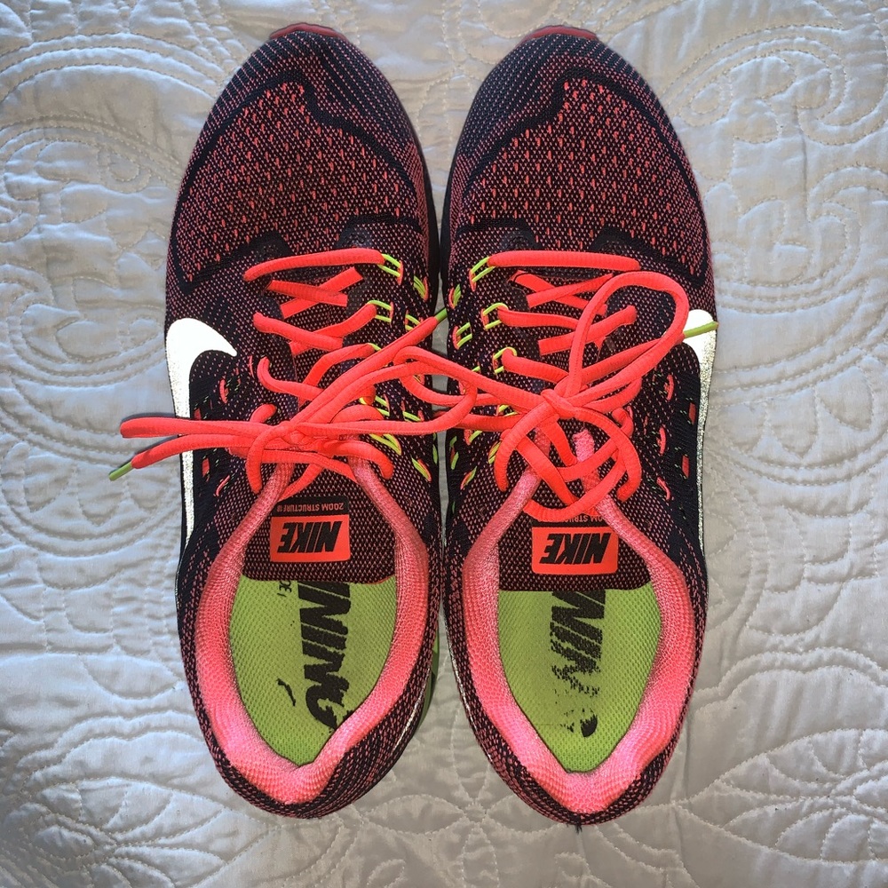 Nike Women’s Air Zoom Structure 18 Shoes